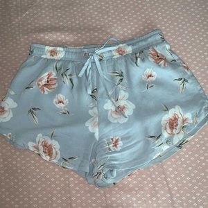 Kendall & Kylie shorts